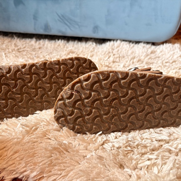 Birkenstock women’s Lutry suede clogs - Picture 5 of 6